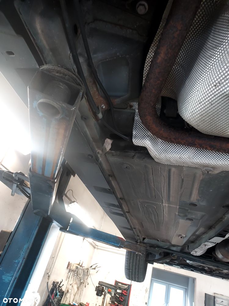 Ford Tourneo Connect - 19