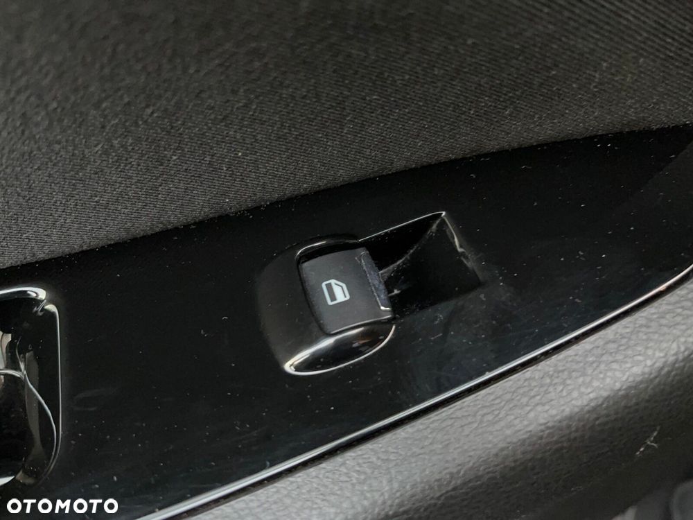 Ford S-Max 2.5 Hybrid Titanium CVT - 13