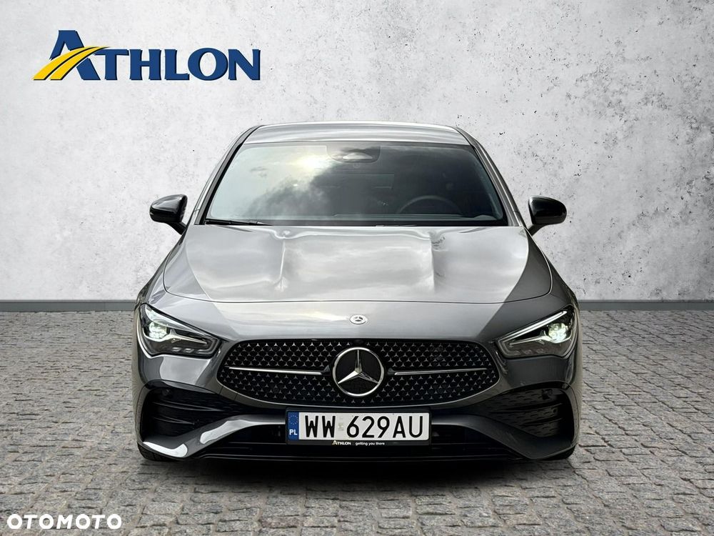 Mercedes-Benz CLA 200 7G-DCT - 8