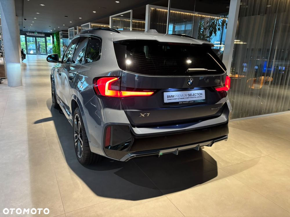 BMW X1 - 4