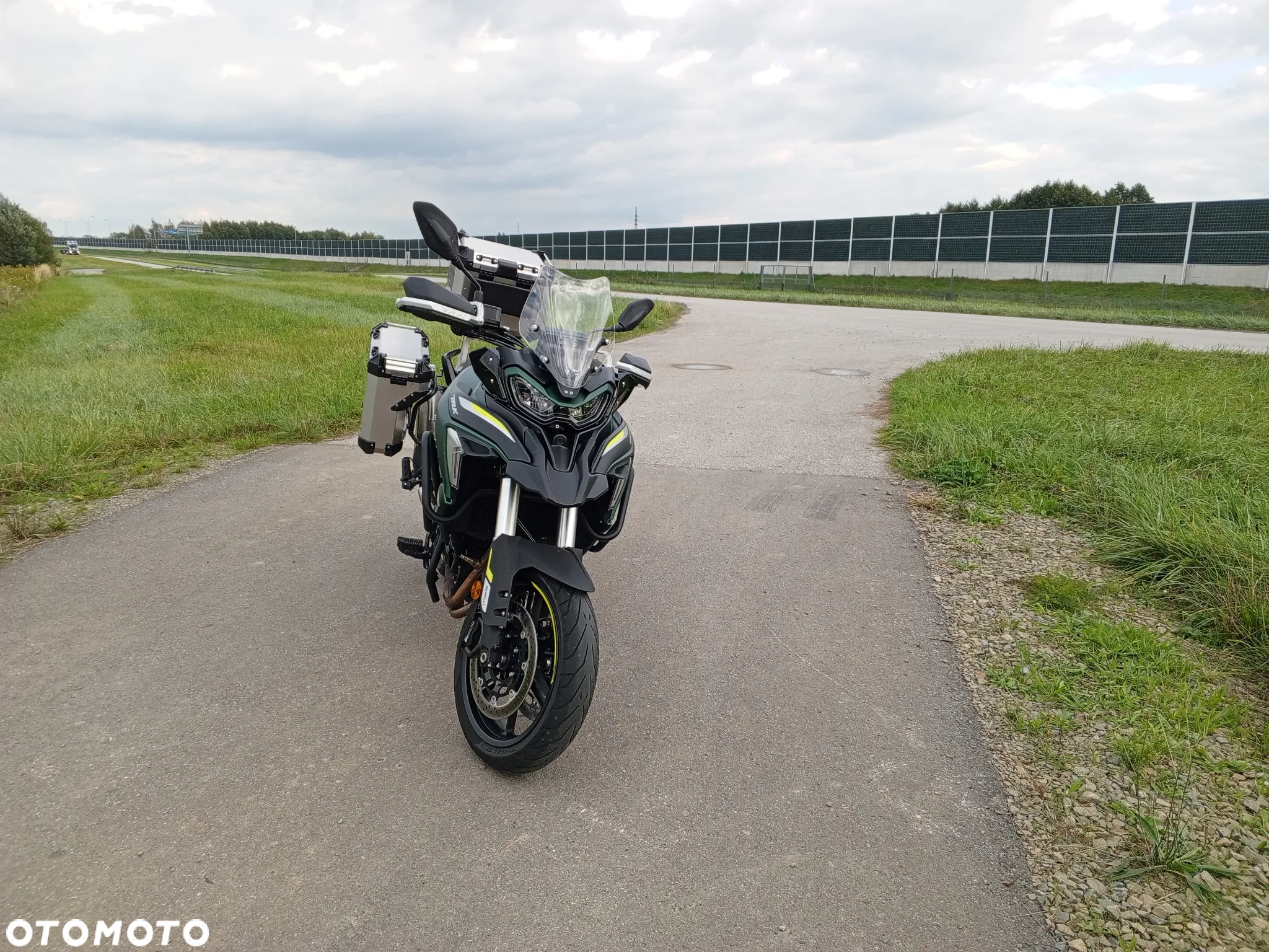 Benelli TRK 702 - 4