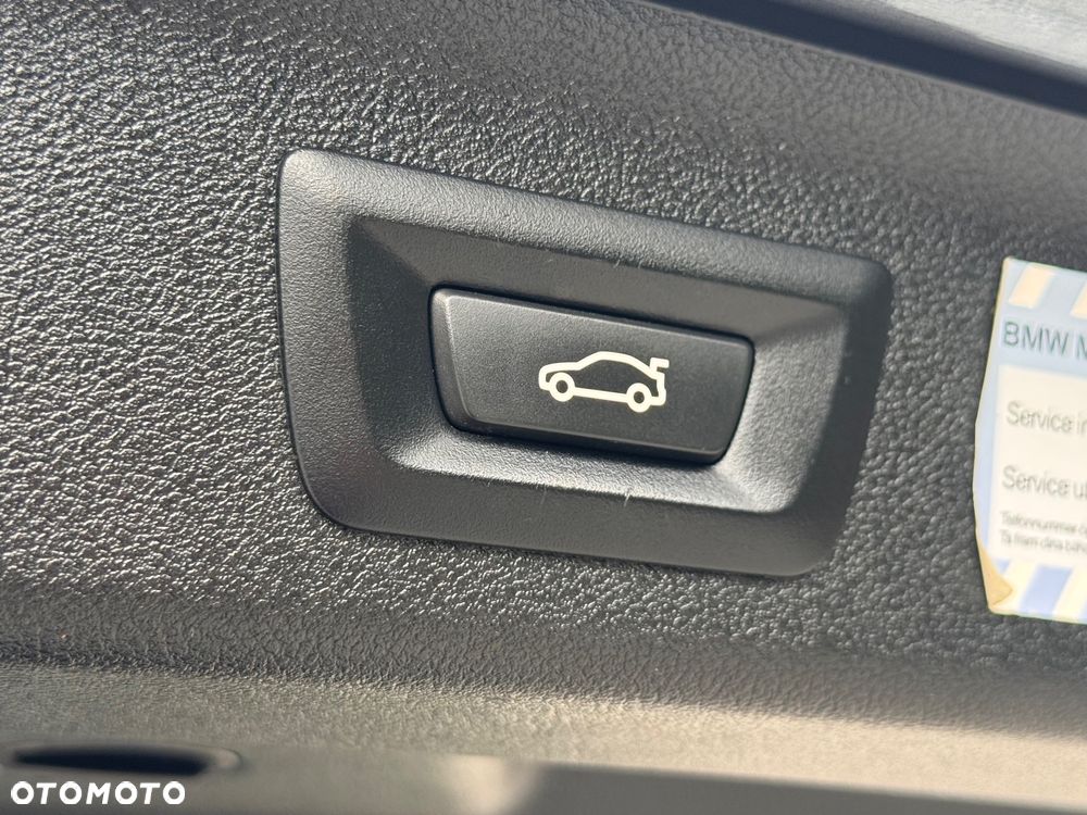 BMW Seria 5 520d xDrive Sport Line sport - 34