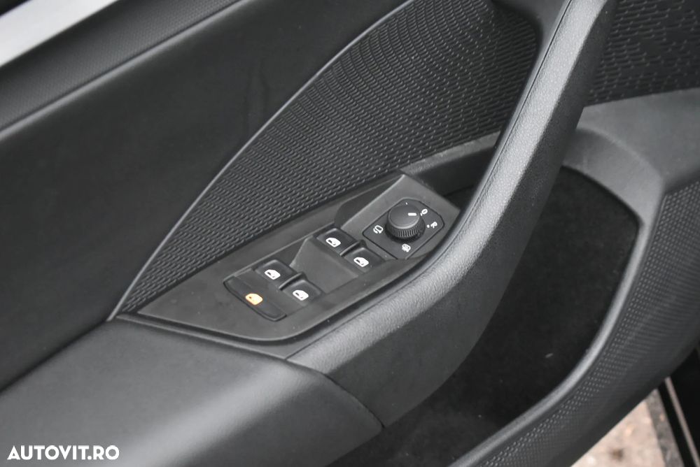 Skoda Octavia Combi 2.0 TDI Ambition - 11