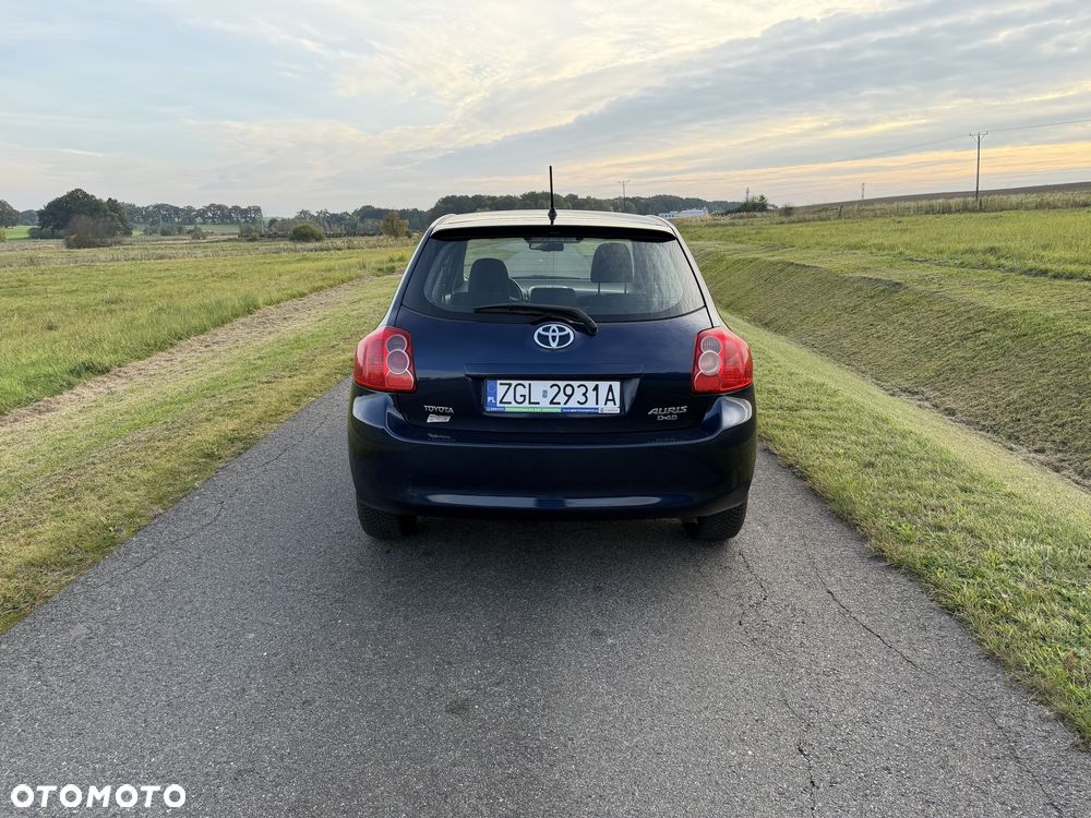 Toyota Auris - 5