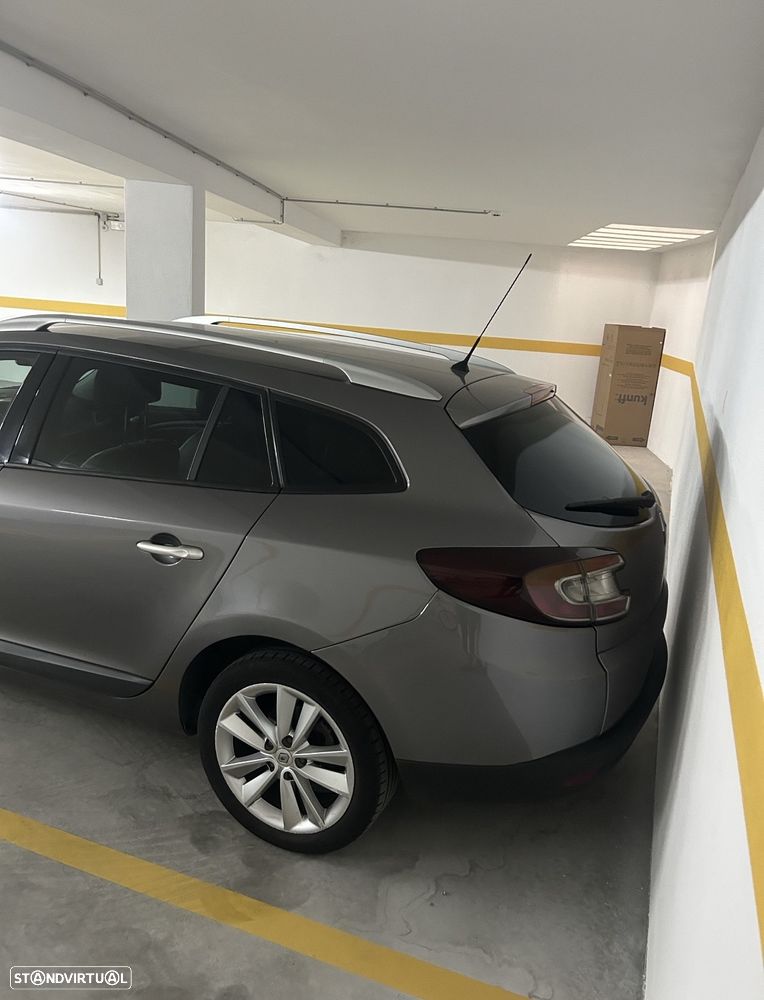 Renault Mégane Sport Tourer 1.5 dCi Dynamique S - 4