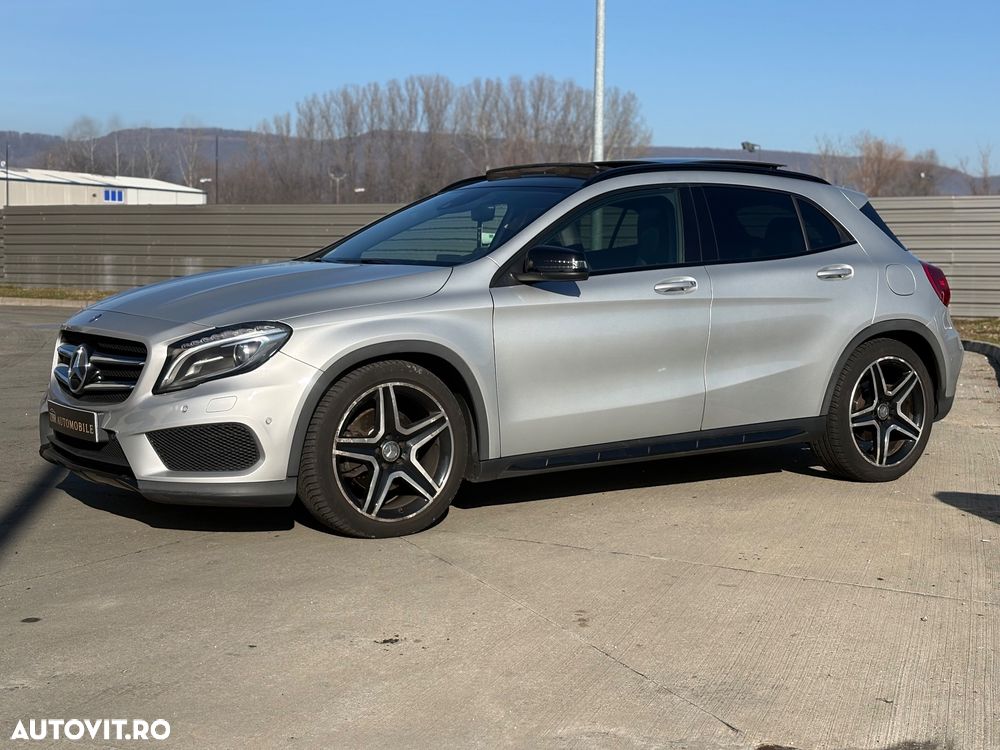Mercedes-Benz GLA 220 CDI 4MATIC 7G-DCT AMG Line - 12