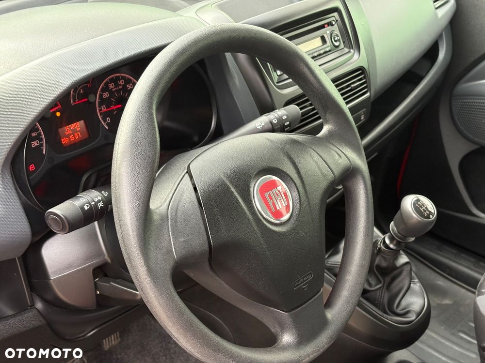 Fiat Doblo 1.4 16V Emotion - 11