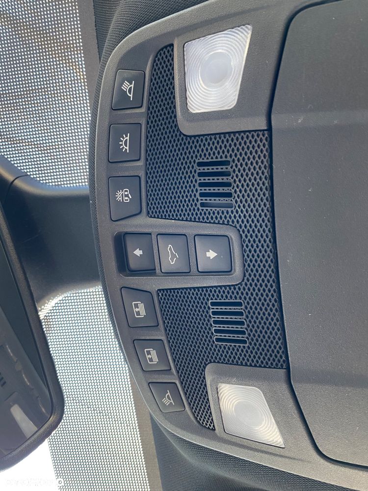 Ford Edge 2.0 EcoBlue Twin-Turbo 4WD Titanium - 27