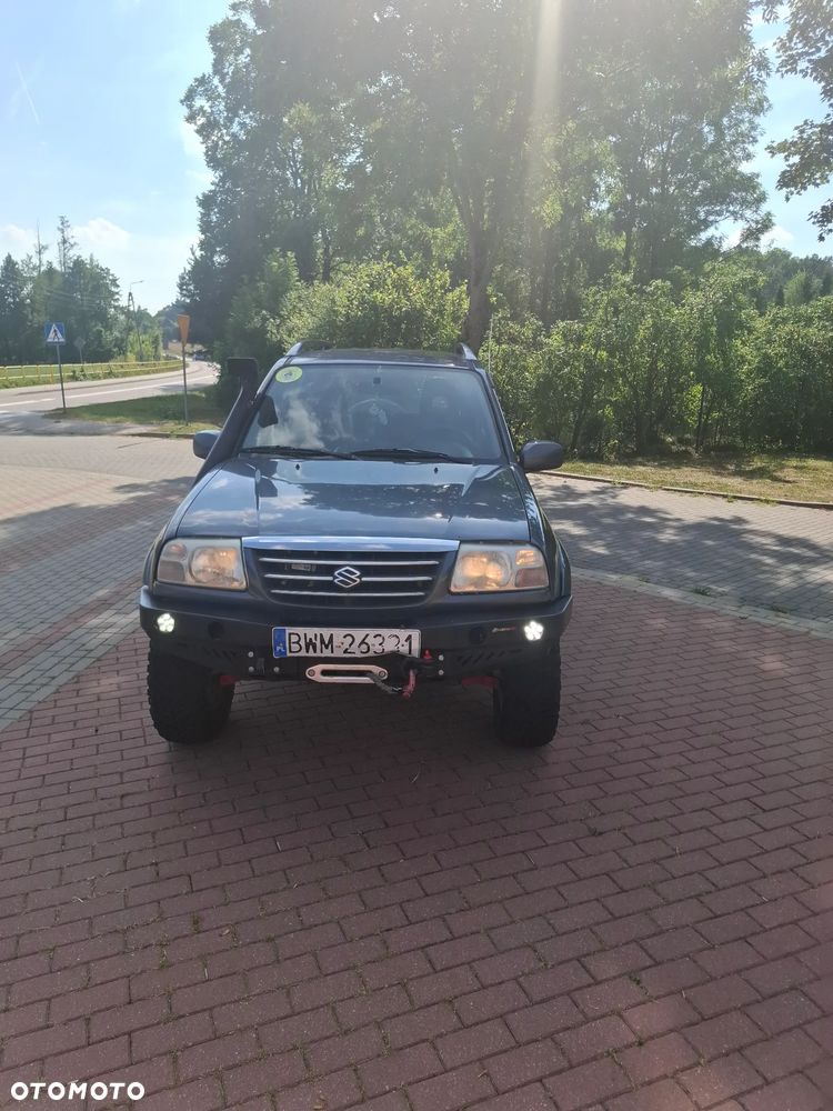 Suzuki Grand Vitara 2.0 Special Edition - 11
