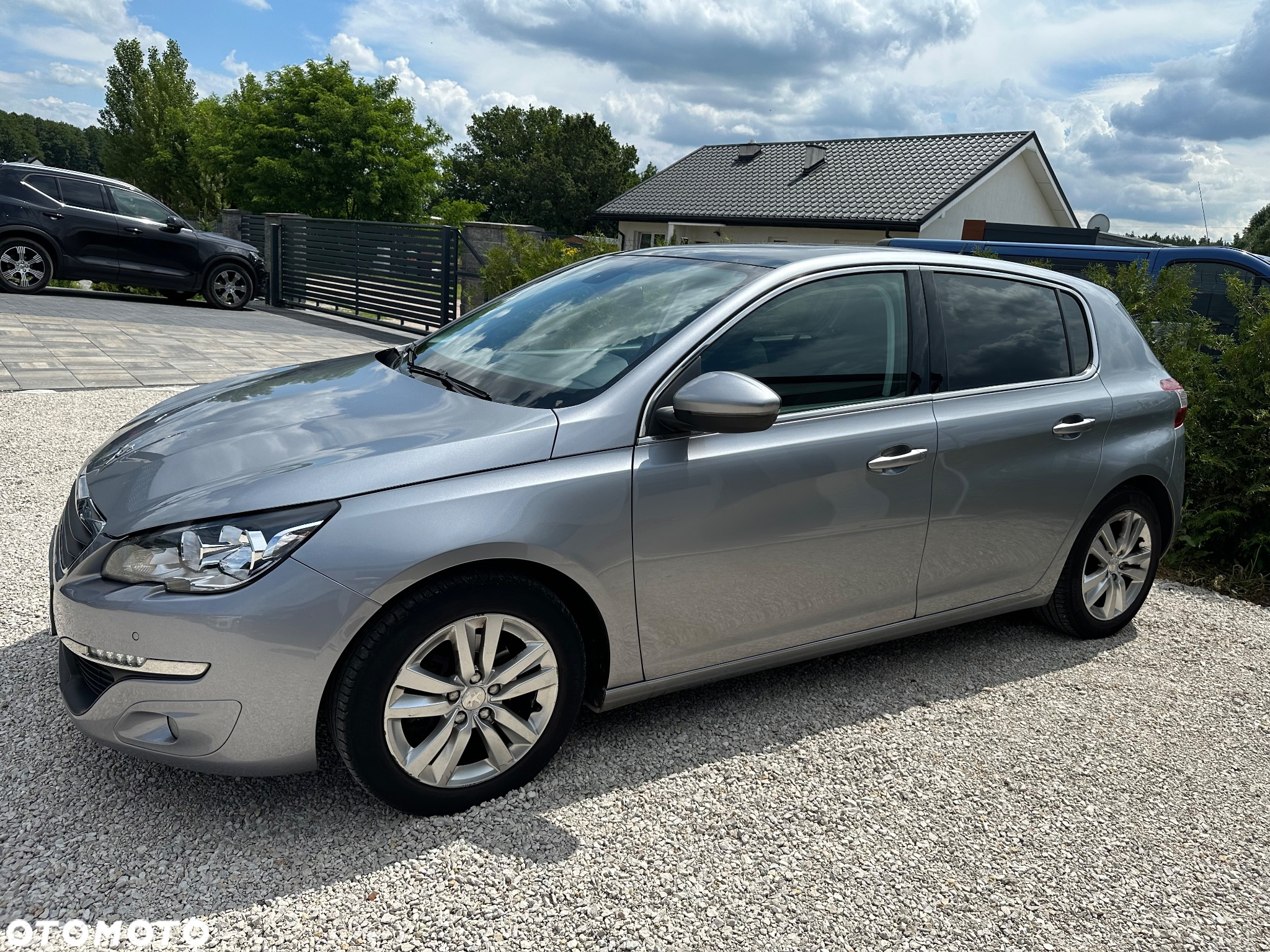 Peugeot 308 1.6 BlueHDi Allure S&S - 4