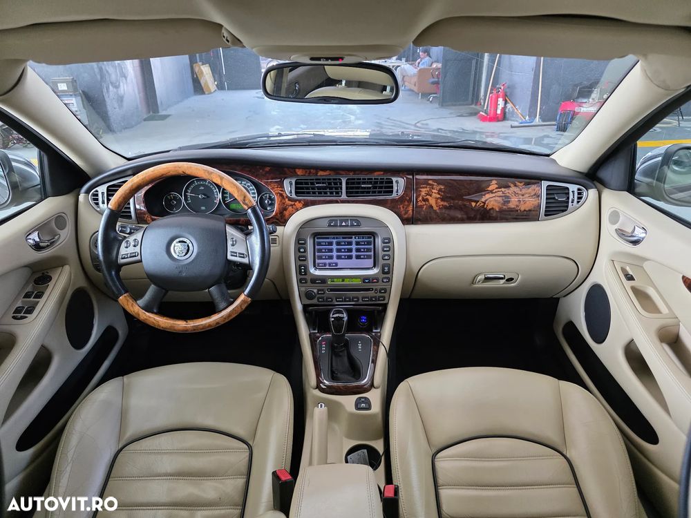 Jaguar X-Type - 5