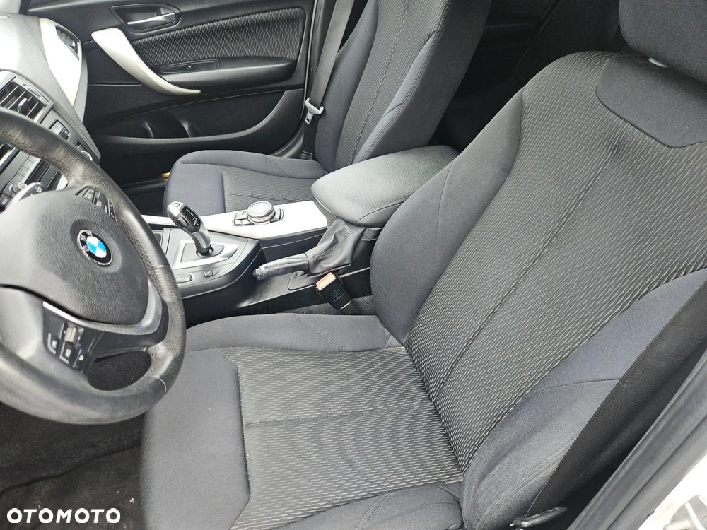BMW Seria 1 116i Sport Line - 12