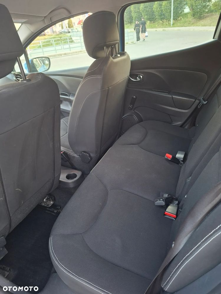 Renault Clio - 7