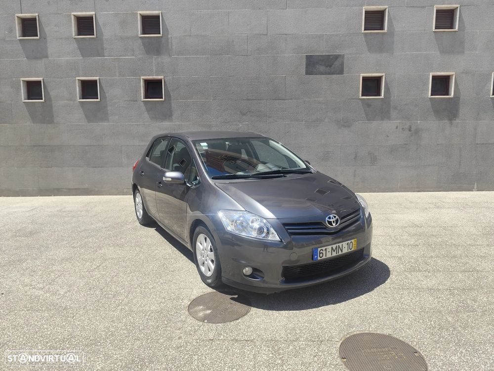 Toyota Auris - 3