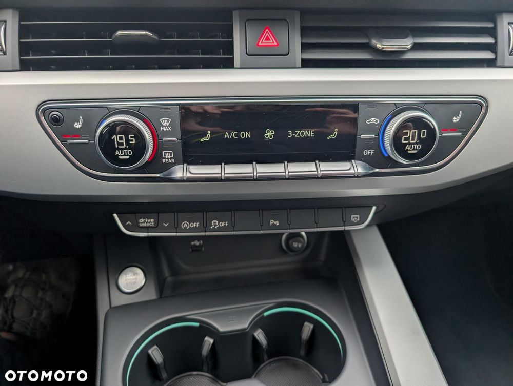 Audi A4 Limousine - 26