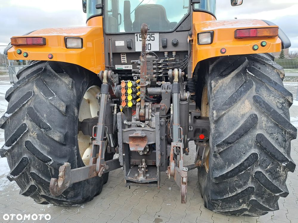 Renault ARES 725 RZ - 6