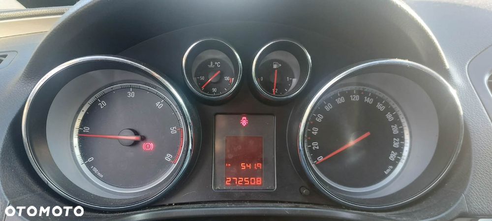 Opel Insignia 2.0 CDTI - 6