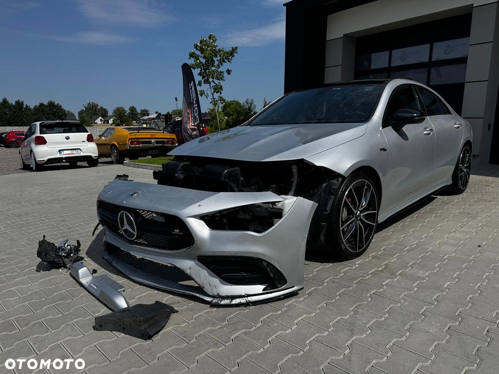 Mercedes-Benz CLA AMG 35 4Matic AMG Speedshift 7G-DCT - 1