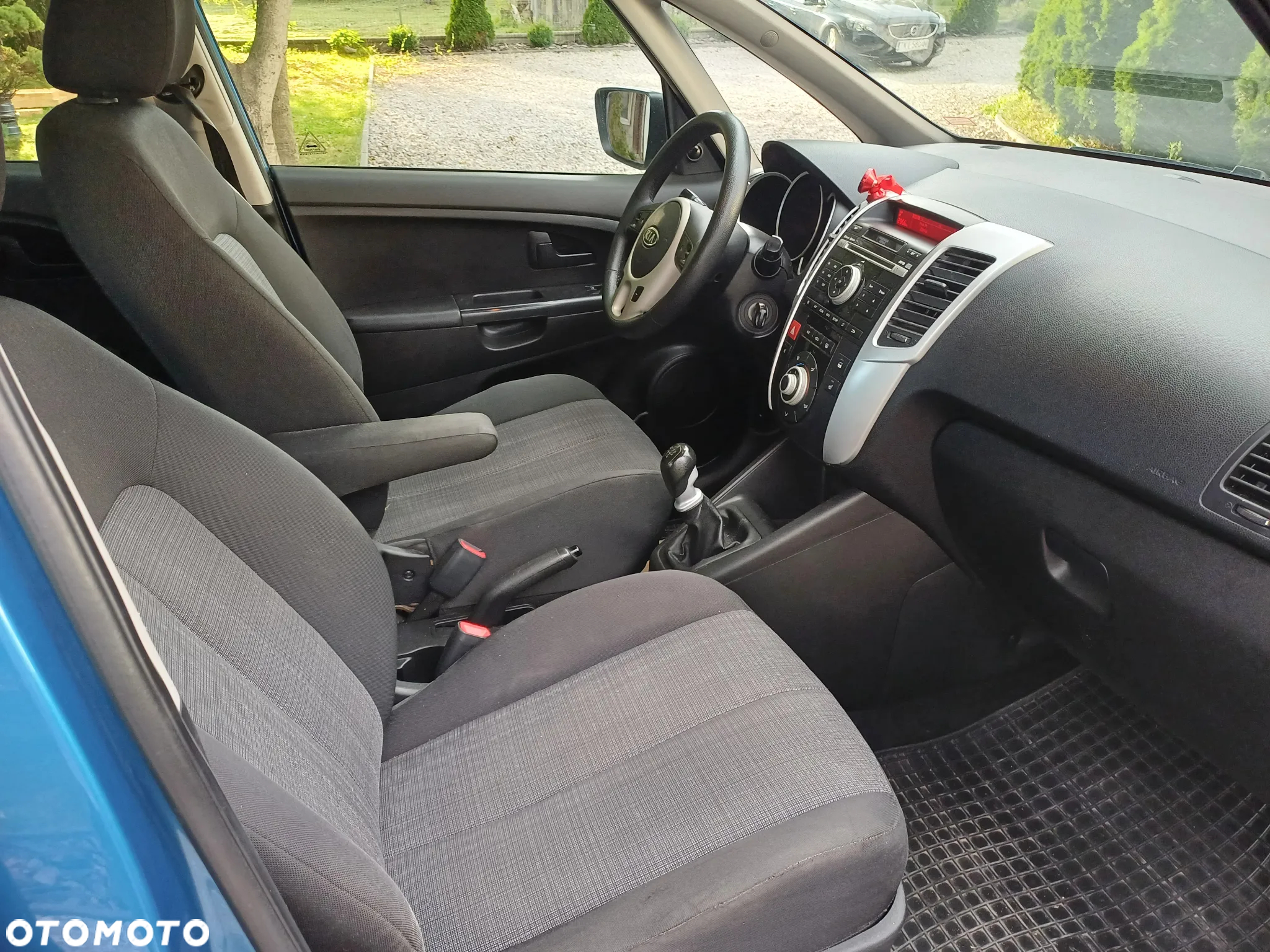 Kia Venga 1.4 L - 6