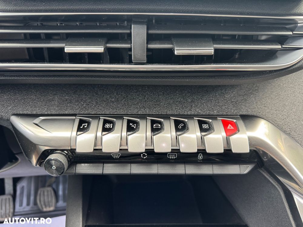 Peugeot 3008 1.5 BlueHDI 130 S&S BVM6 Allure Pack - 25