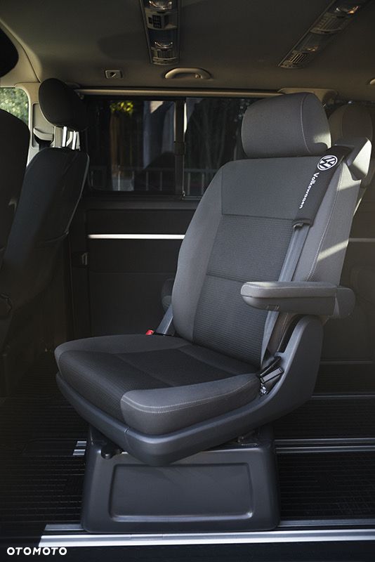 Volkswagen Multivan - 4