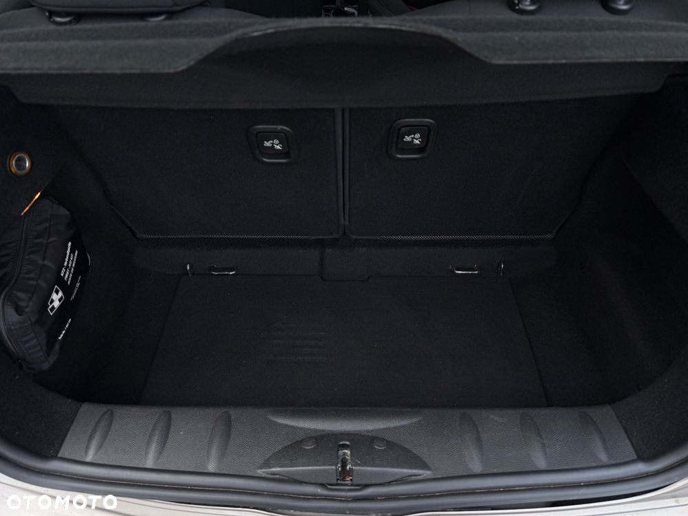 MINI ONE Standard - 38