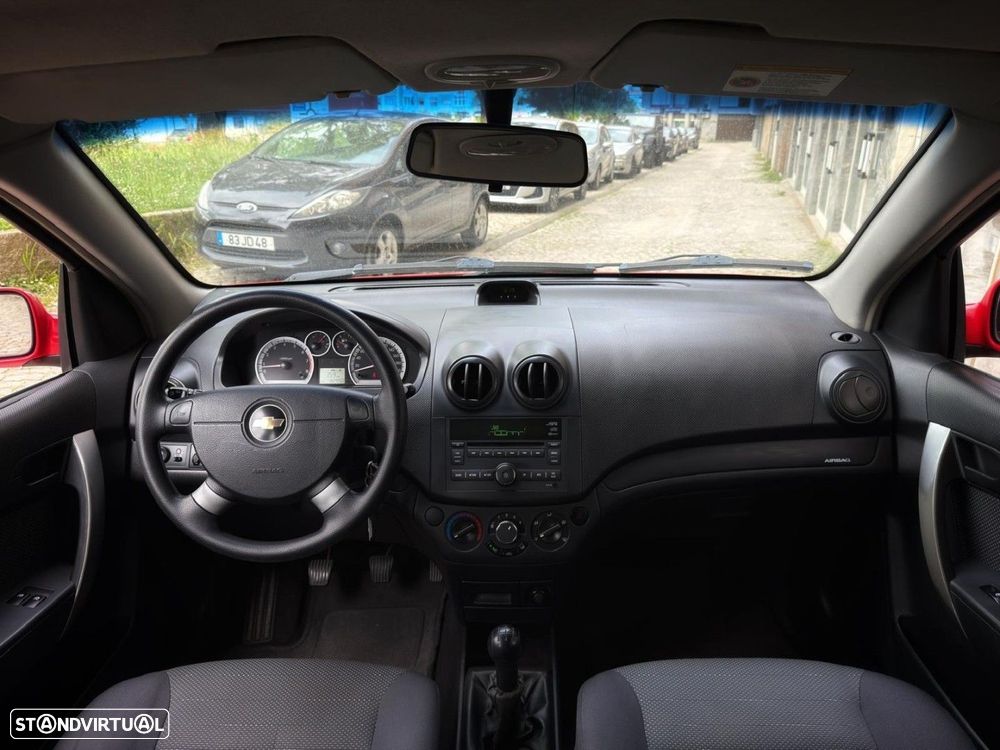 Chevrolet Aveo 1.2 L - 5
