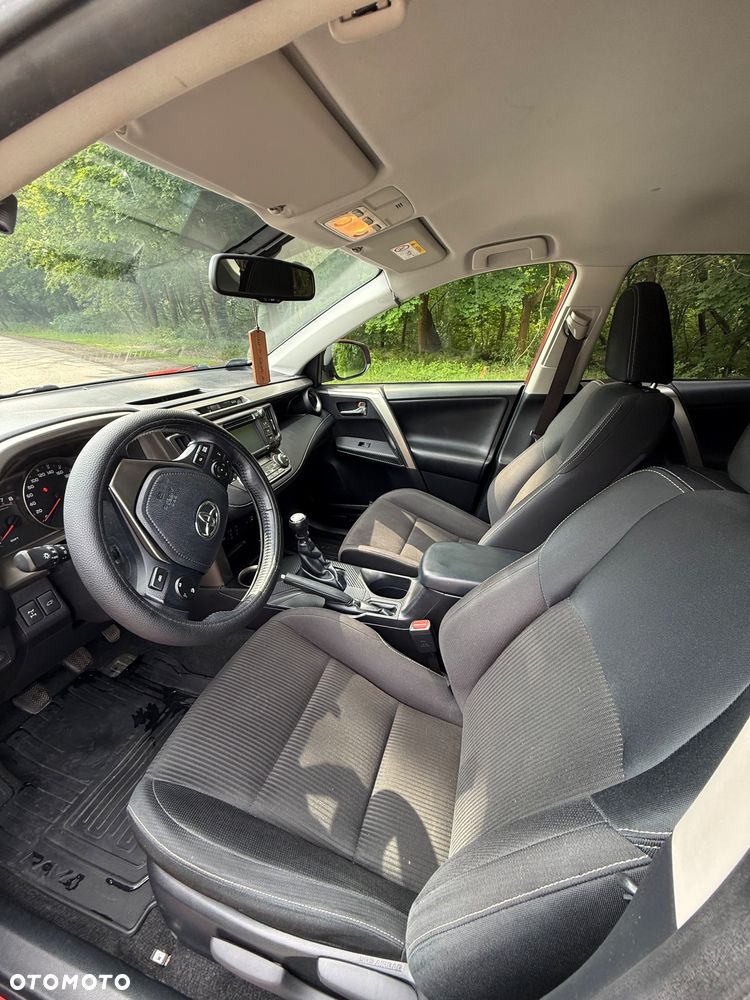 Toyota RAV4 2.0 Active - 12