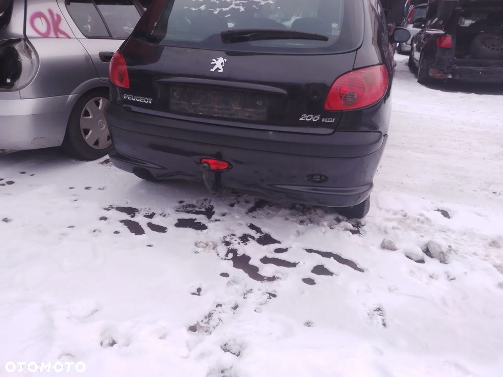 PEUGEOT 206  1.4 HDi 70 (DV4TD)- LAMPA TYŁ PRAWA LEWA - 16