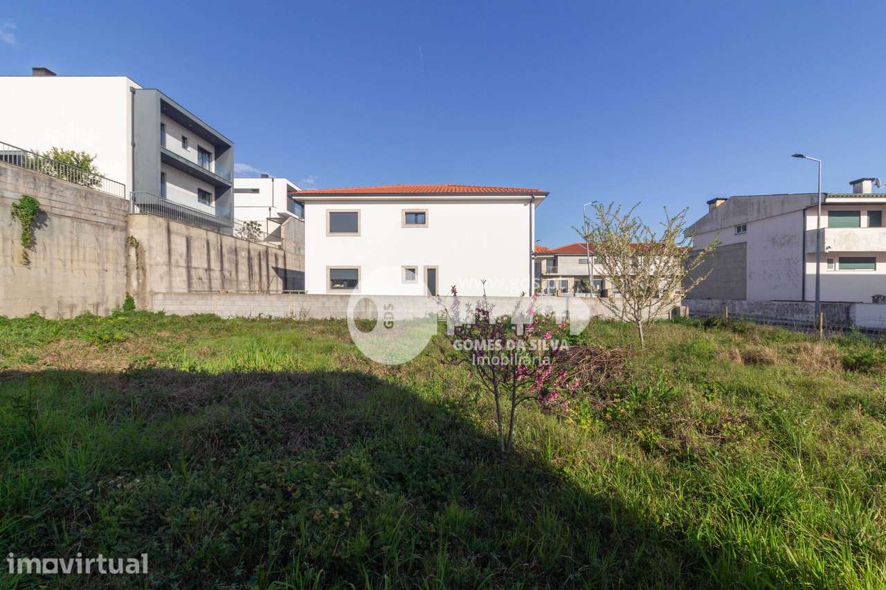 Lote de Terreno para Construção | Caires, Amares - Grande imagem: 5/12