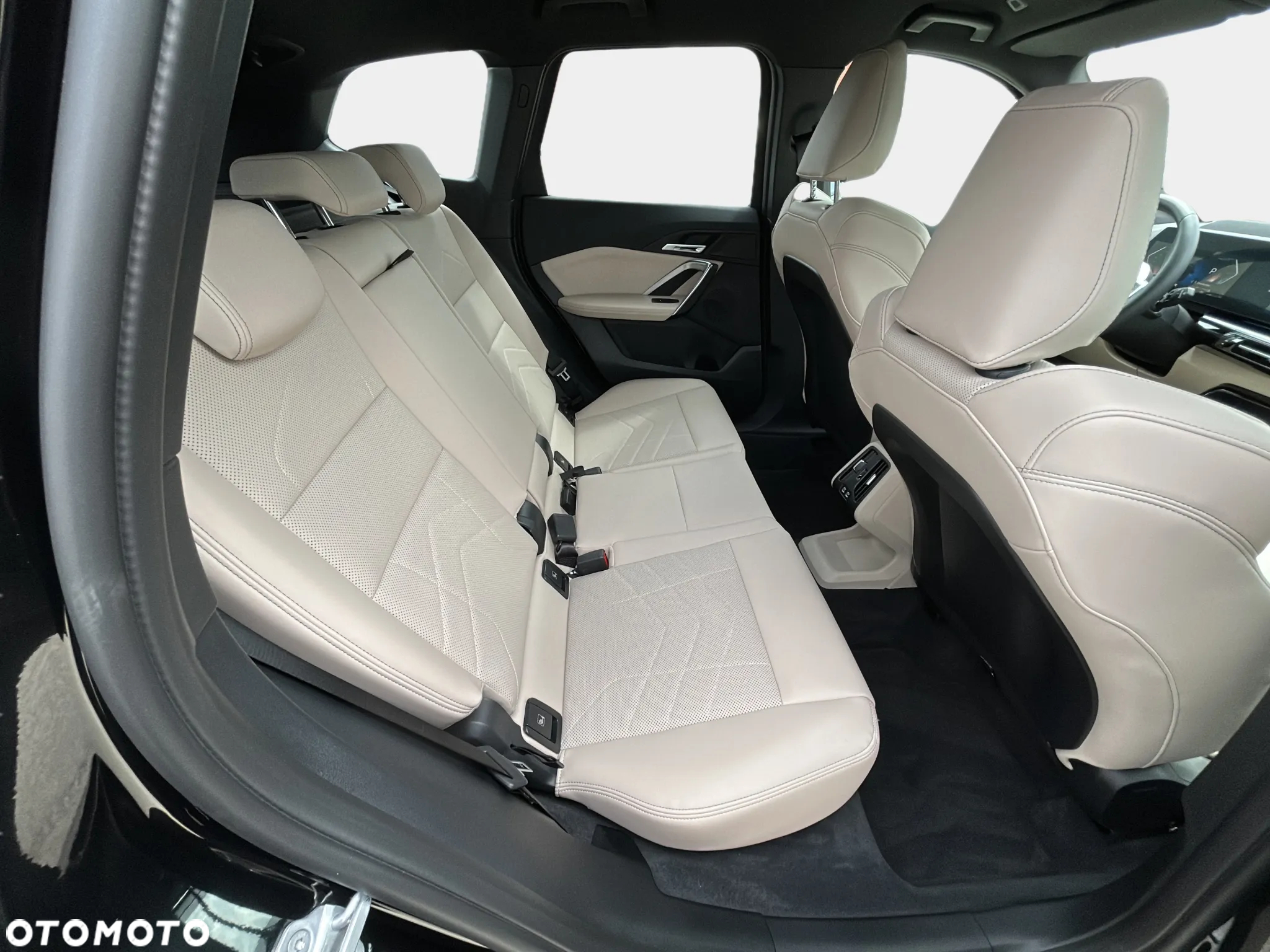 BMW X1 - 14