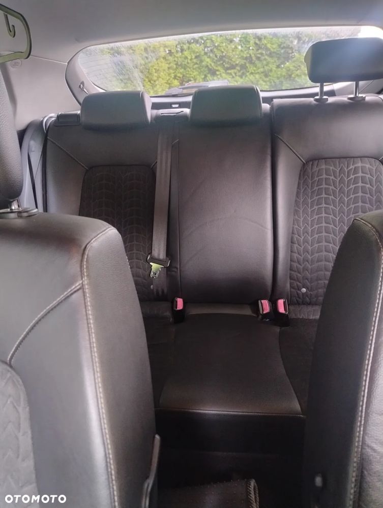 Kia Ceed 2.0 crdi Optimum - 6