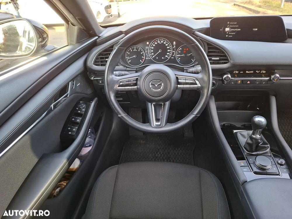 Mazda 3 e-Skyactiv X186 MHEV GT+ - 9