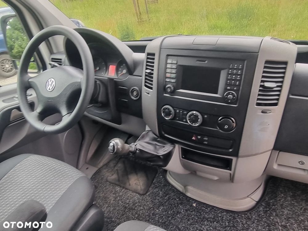 Volkswagen Crafter - 16
