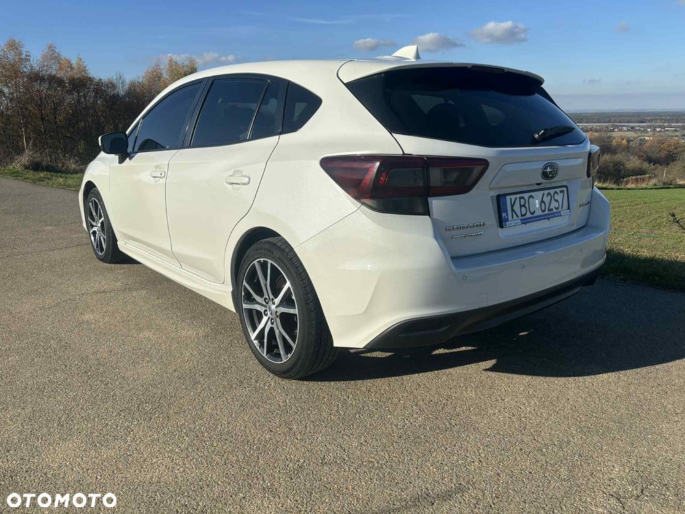 Subaru Impreza 2.0i Exclusive (EyeSight) Lineartronic - 4