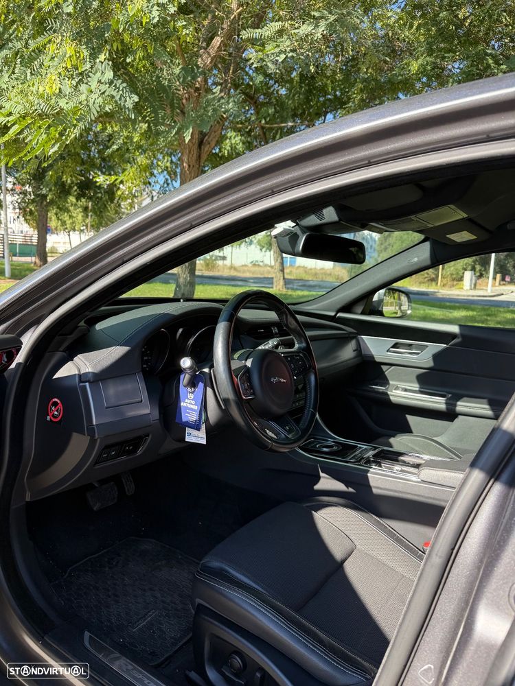 Jaguar XF 2.0 D R-Sport Aut. - 7