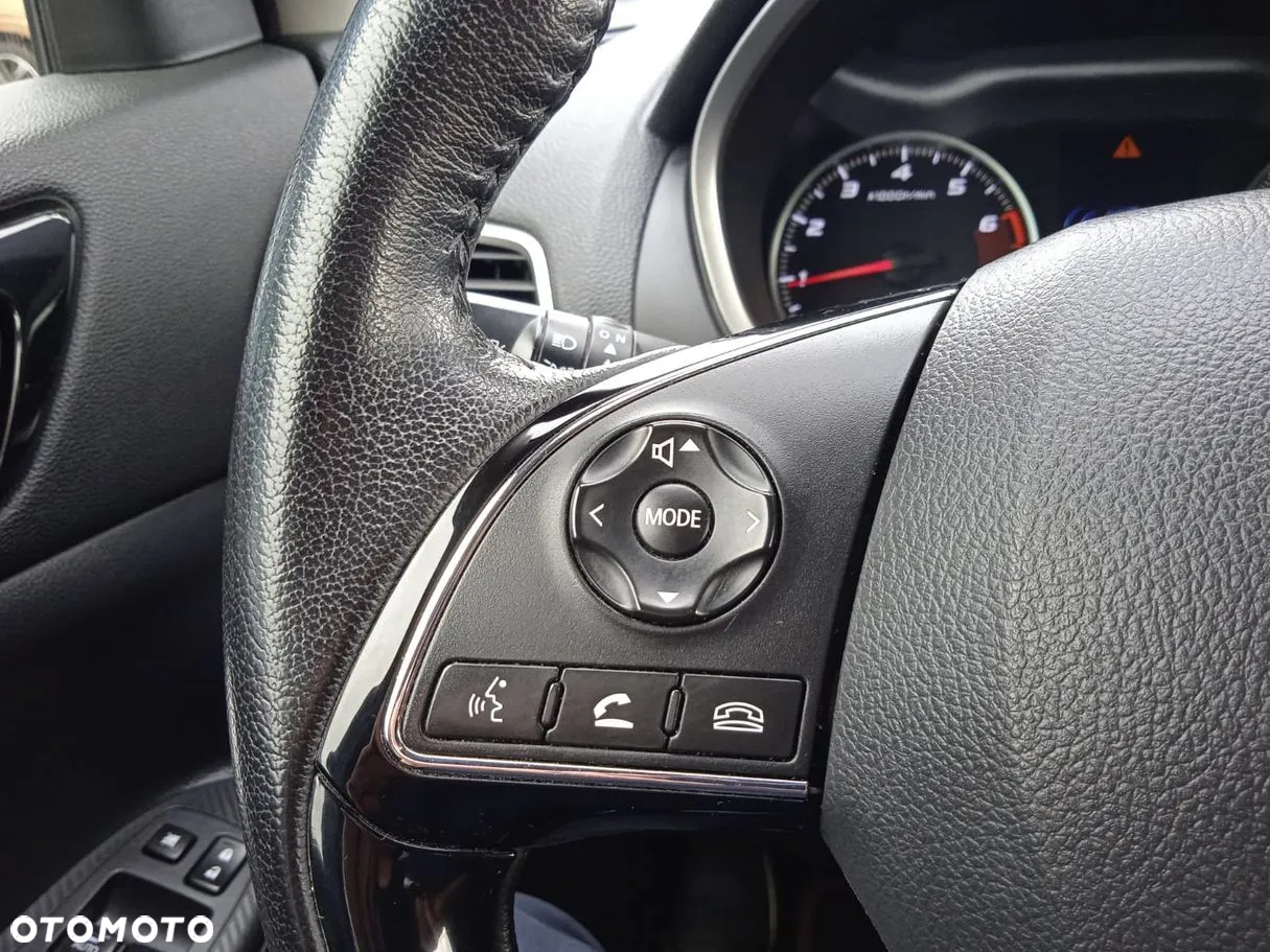Nissan Qashqai - 10