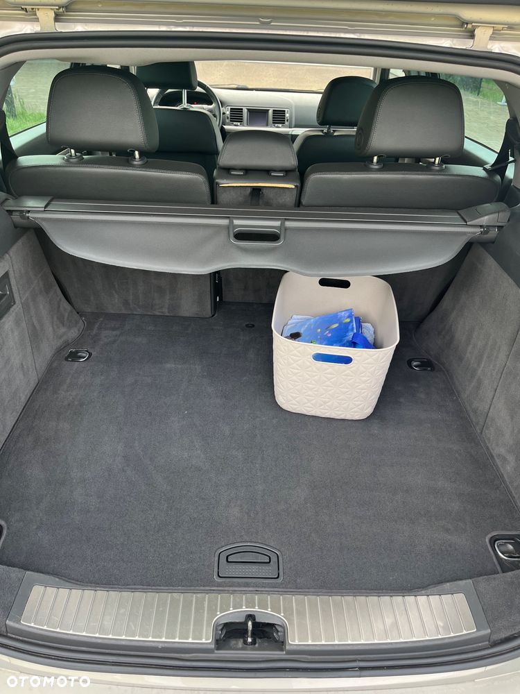 Opel Signum 2.2 Elegance - 11