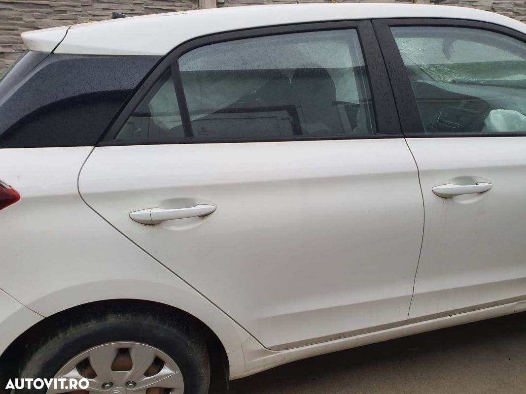 USA HYUNDAI I20 MK2 D.SP - 2
