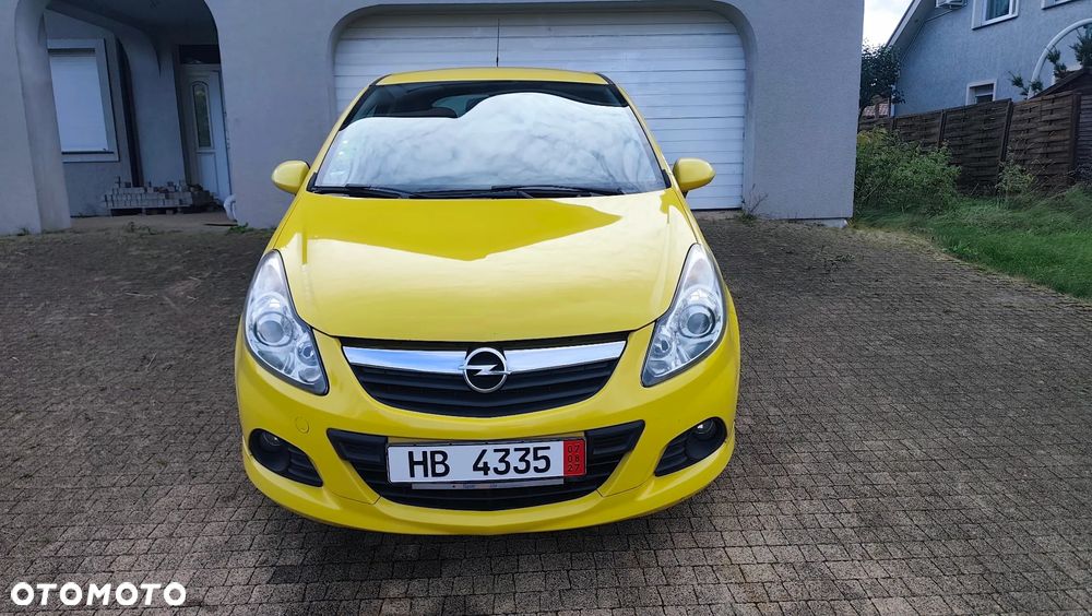 Opel Corsa 1.2 16V Sport - 12