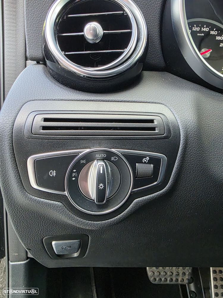 Mercedes-Benz GLC 300 de Coupé 4Matic - 25