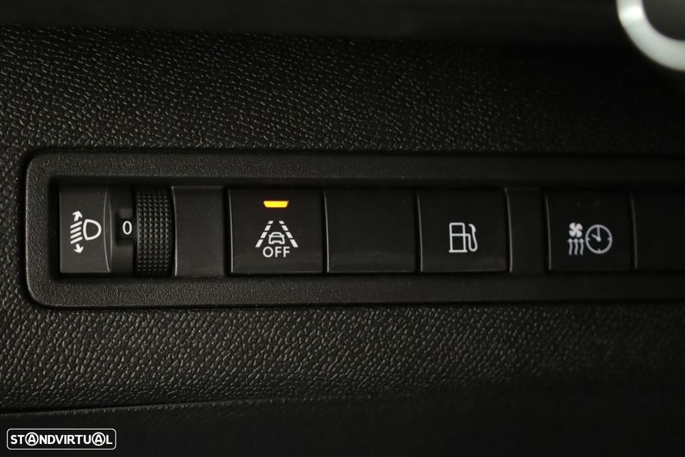 Peugeot 3008 1.6 Hybrid Allure Pack e-EAT8 - 20