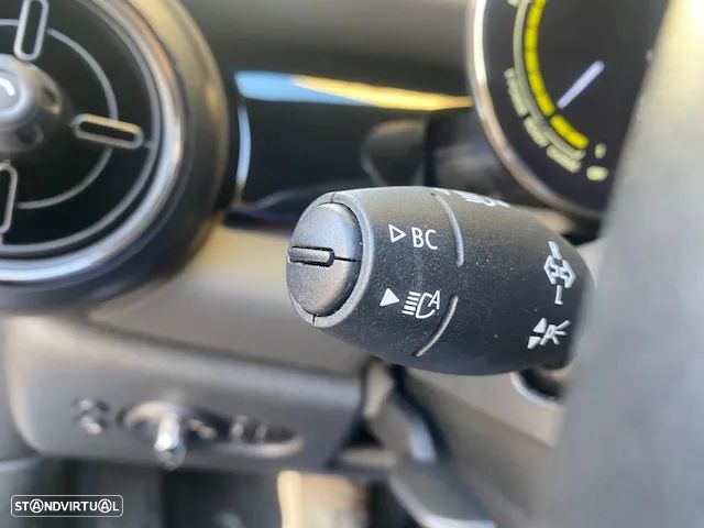 MINI 3 Portas Cooper SE Premium Classic - 4