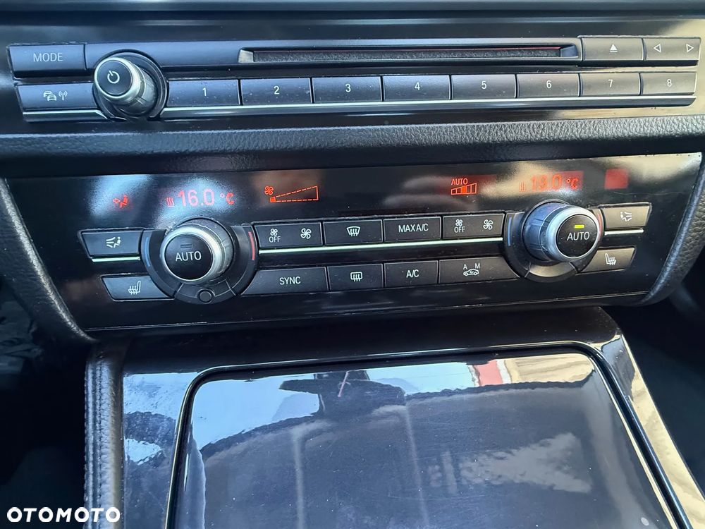 BMW Seria 5 520d Luxury Line - 17