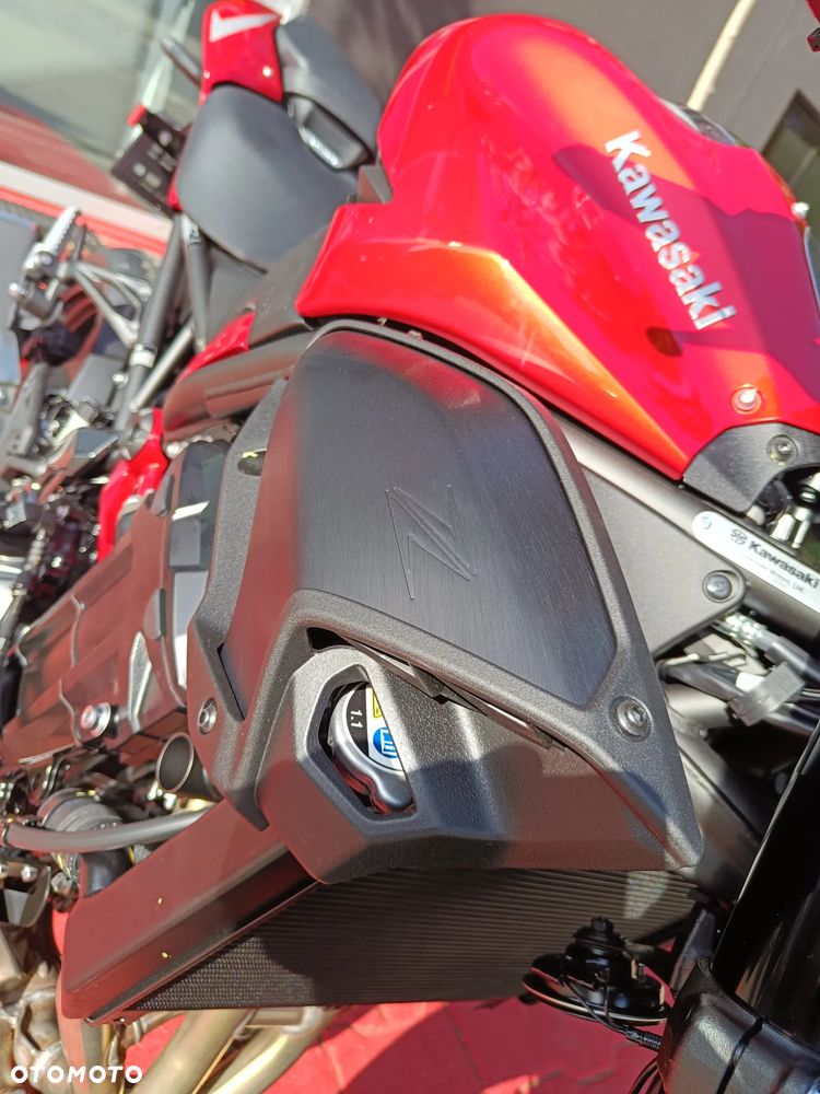 Kawasaki Z 900 - 16