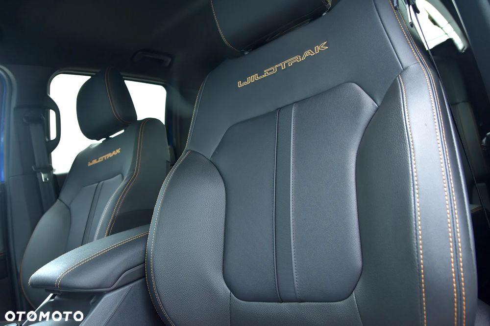 Ford Ranger 2.0 EcoBlue Bi-Turbo 4x4 DC Wildtrak - 14