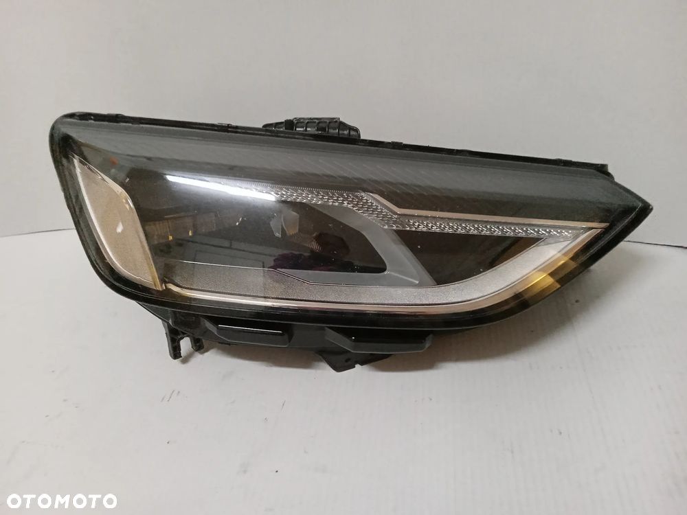 AUDI A4 B9 LIFT 18- LAMPA LAMPY PRZEDNIE PRZÓD - 10