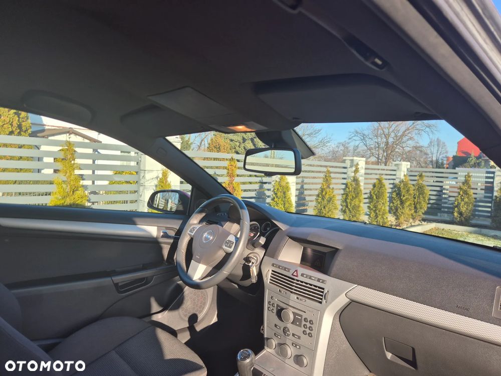 Opel Astra 1.8 Edition - 10