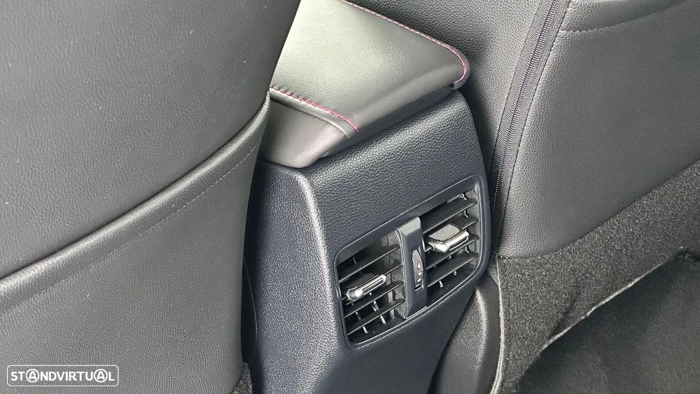 Toyota Corolla Touring Sports 1.8 Hybrid Exclusive - 46