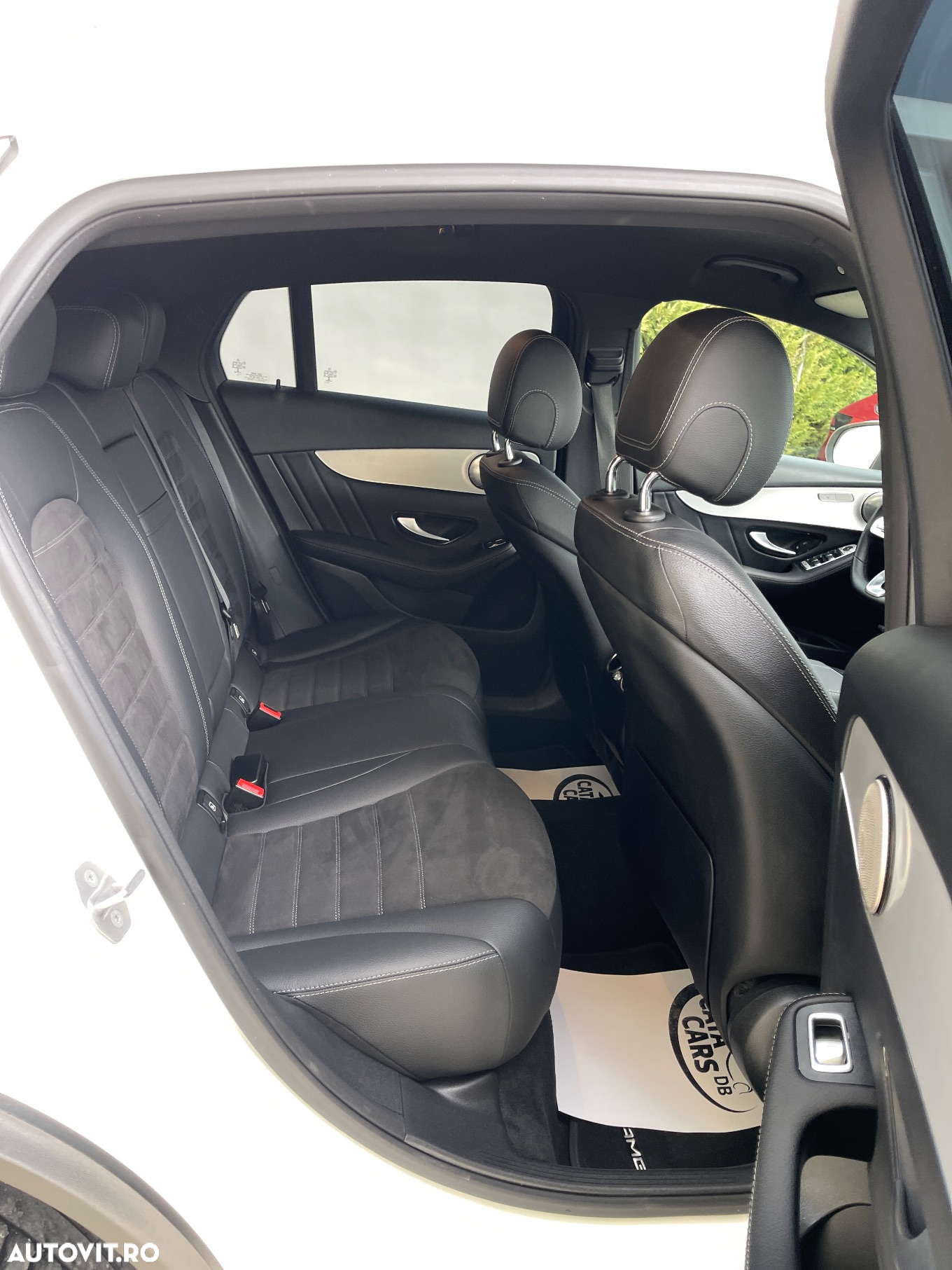 Mercedes-Benz GLC Coupe 300 de 4Matic 9G-TRONIC AMG Line - 26